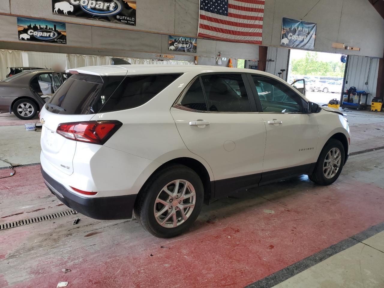 2022 Chevrolet Equinox Lt - Фото 3
