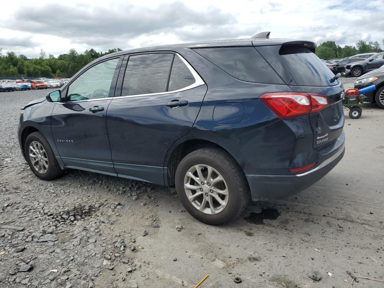 2020 Chevrolet Equinox Lt - Image 2