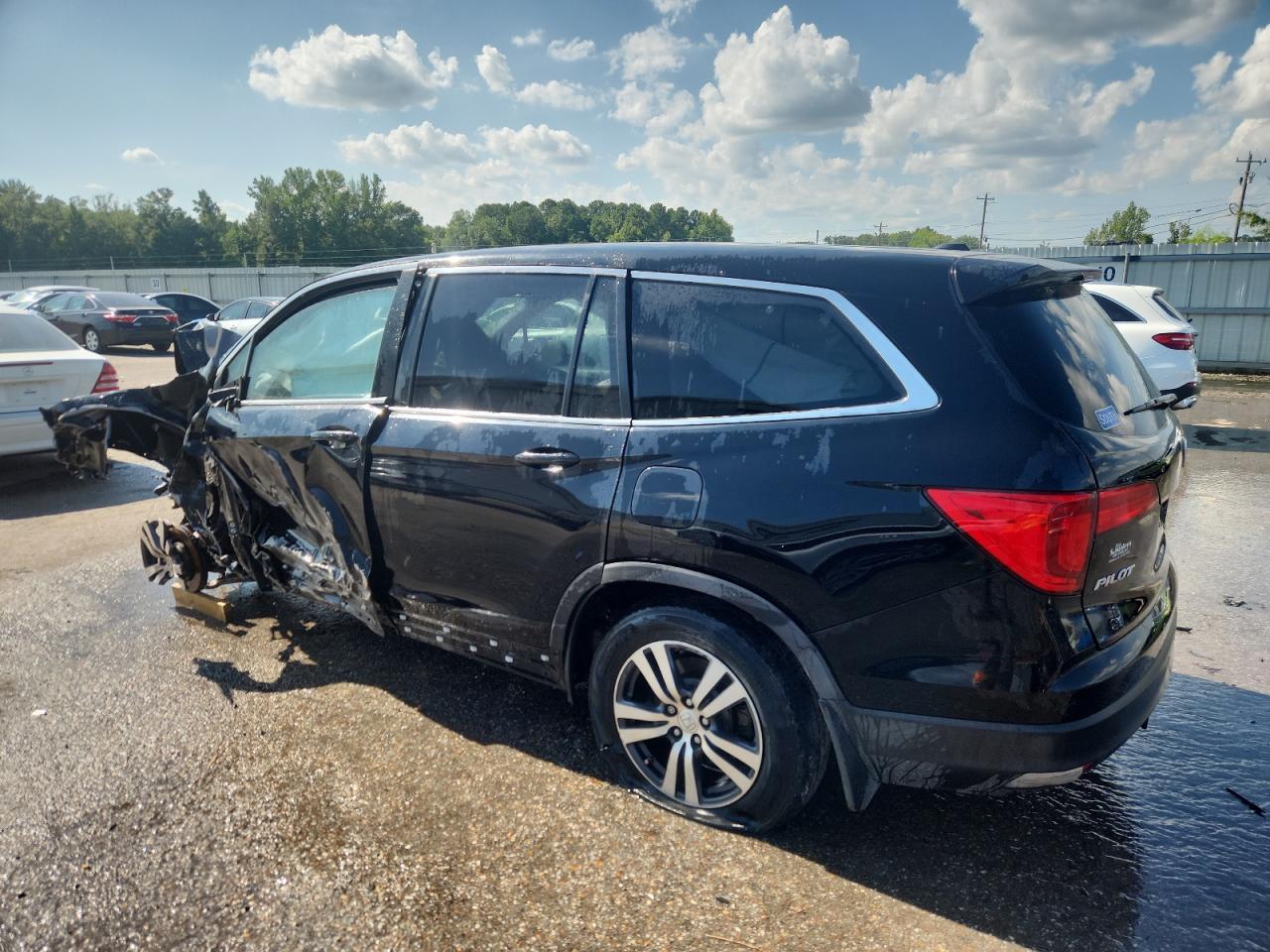 2017 Honda Pilot Exl - Image 2