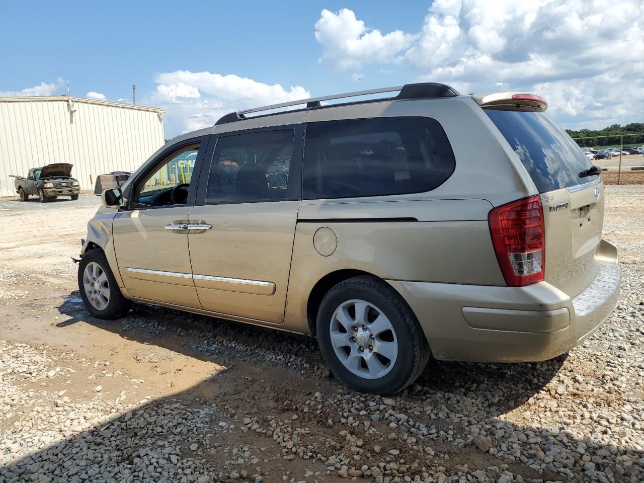 2007 Hyundai Entourage Gls - Фото 2
