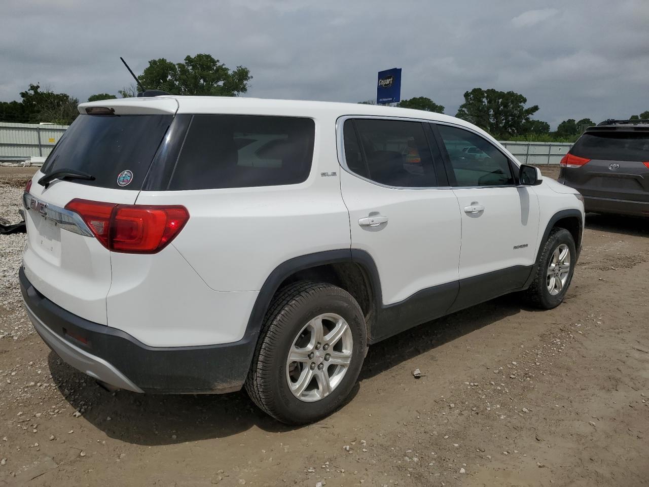 2017 GMC Acadia Sle - Image 3
