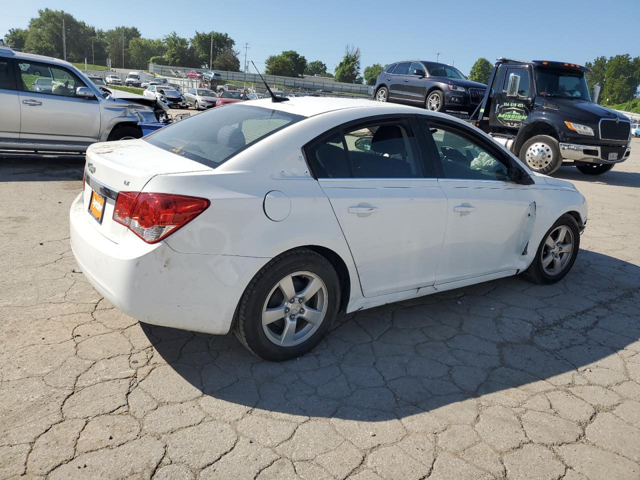 2014 Chevrolet Cruze Lt - Image 3