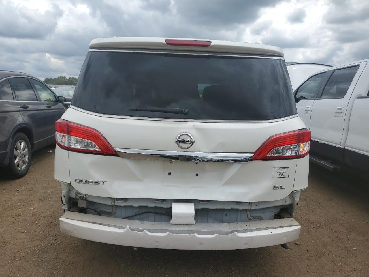 2011 Nissan Quest S - Фото 6