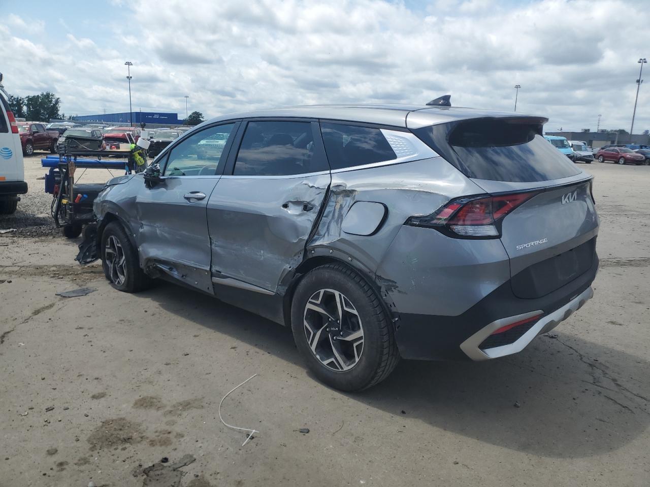 2023 Kia Sportage Lx - Фото 2