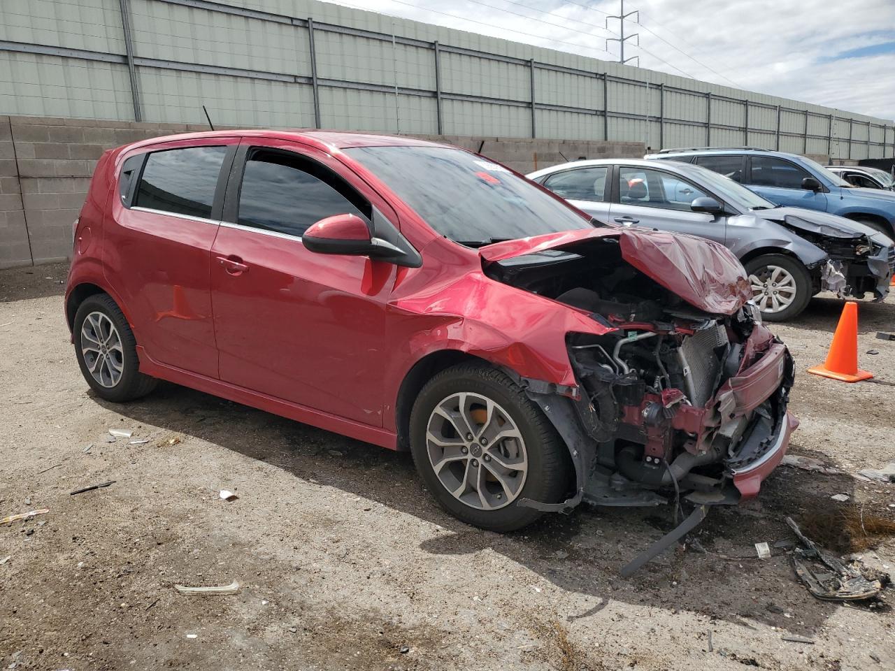 2020 Chevrolet Sonic Lt - Фото 4