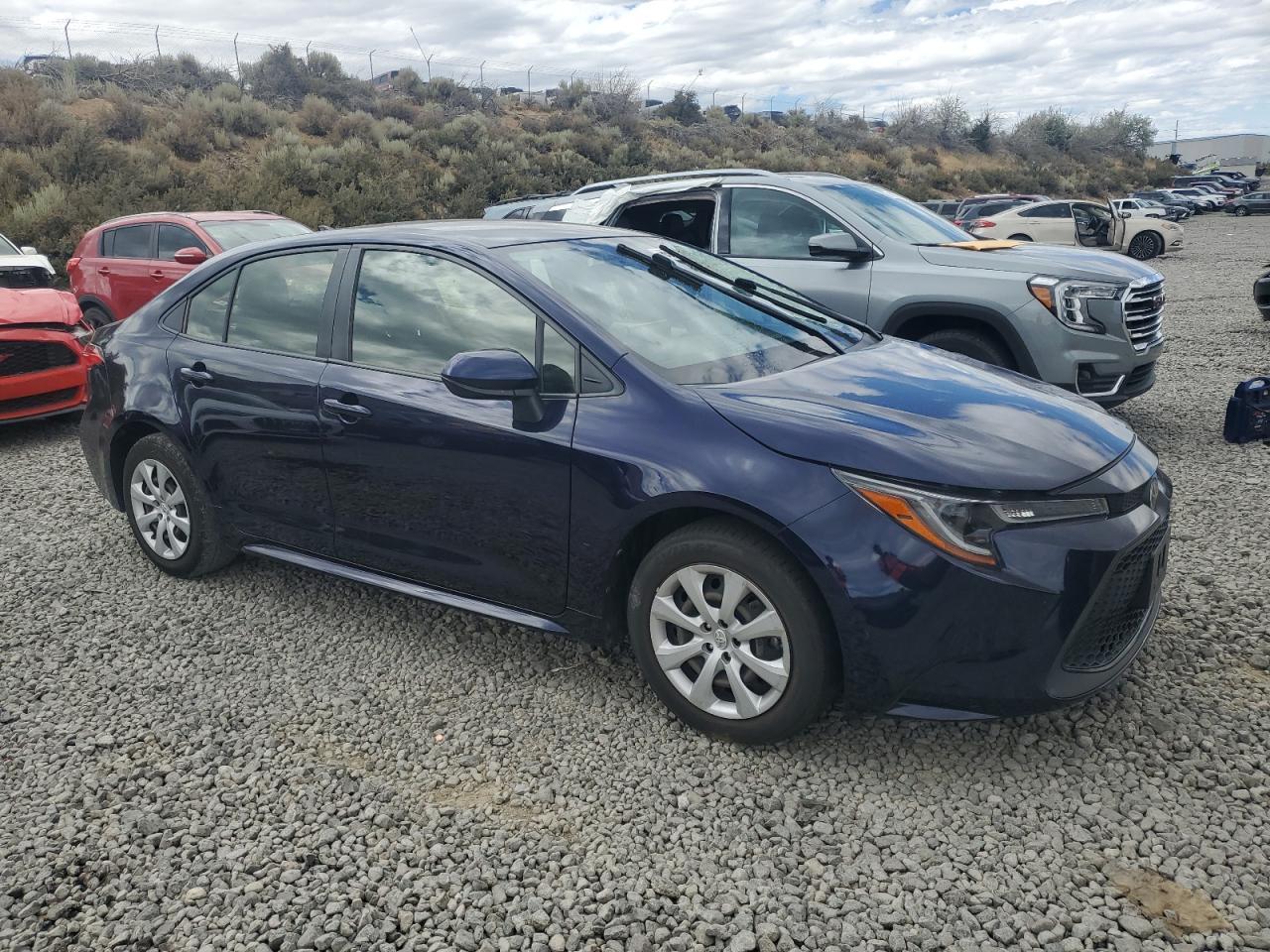 2021 Toyota Corolla Le - Фото 4