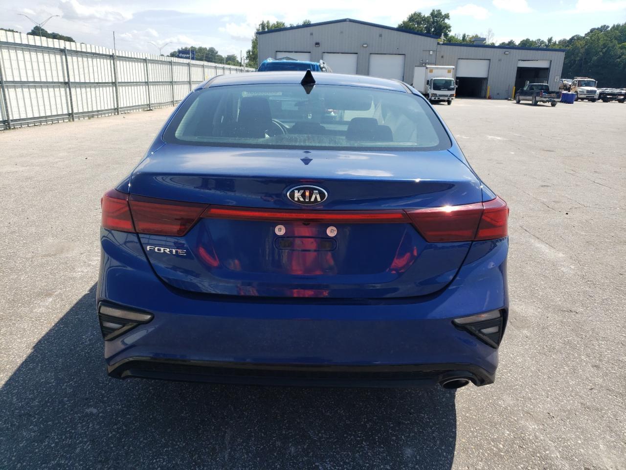 2021 Kia Forte Fe - Фото 6