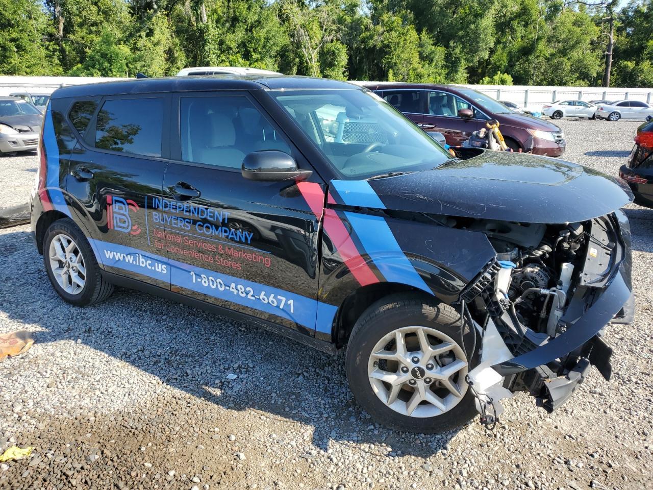 2023 Kia Soul Lx - Image 4