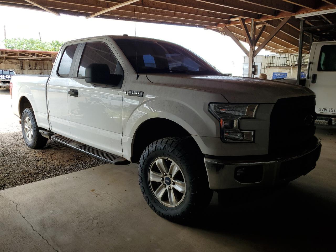 2017 Ford F150 Super Cab - Фото 4