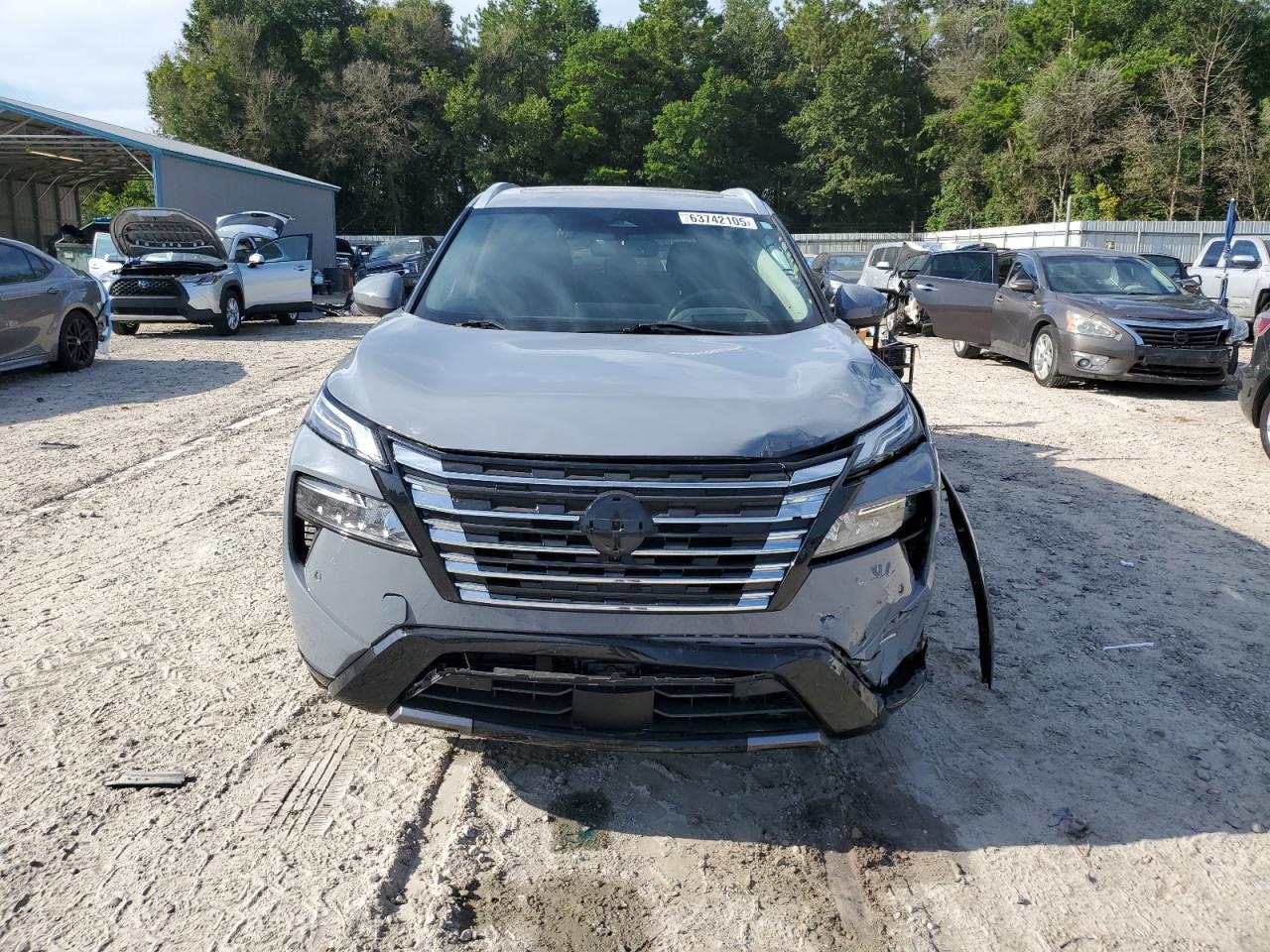 2024 Nissan Rogue Platinum - Фото 5