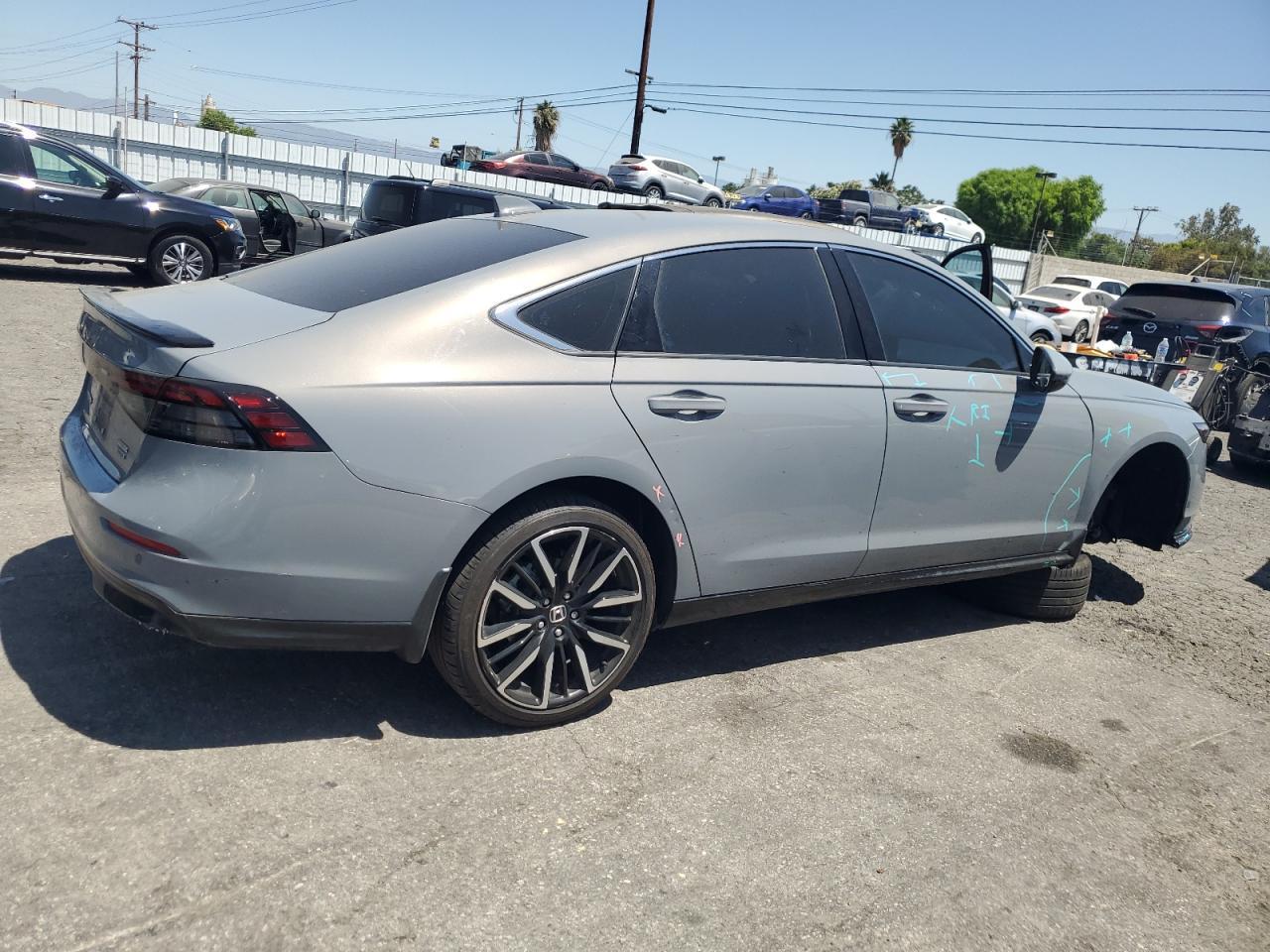 2024 Honda Accord Touring Hybrid - Фото 3