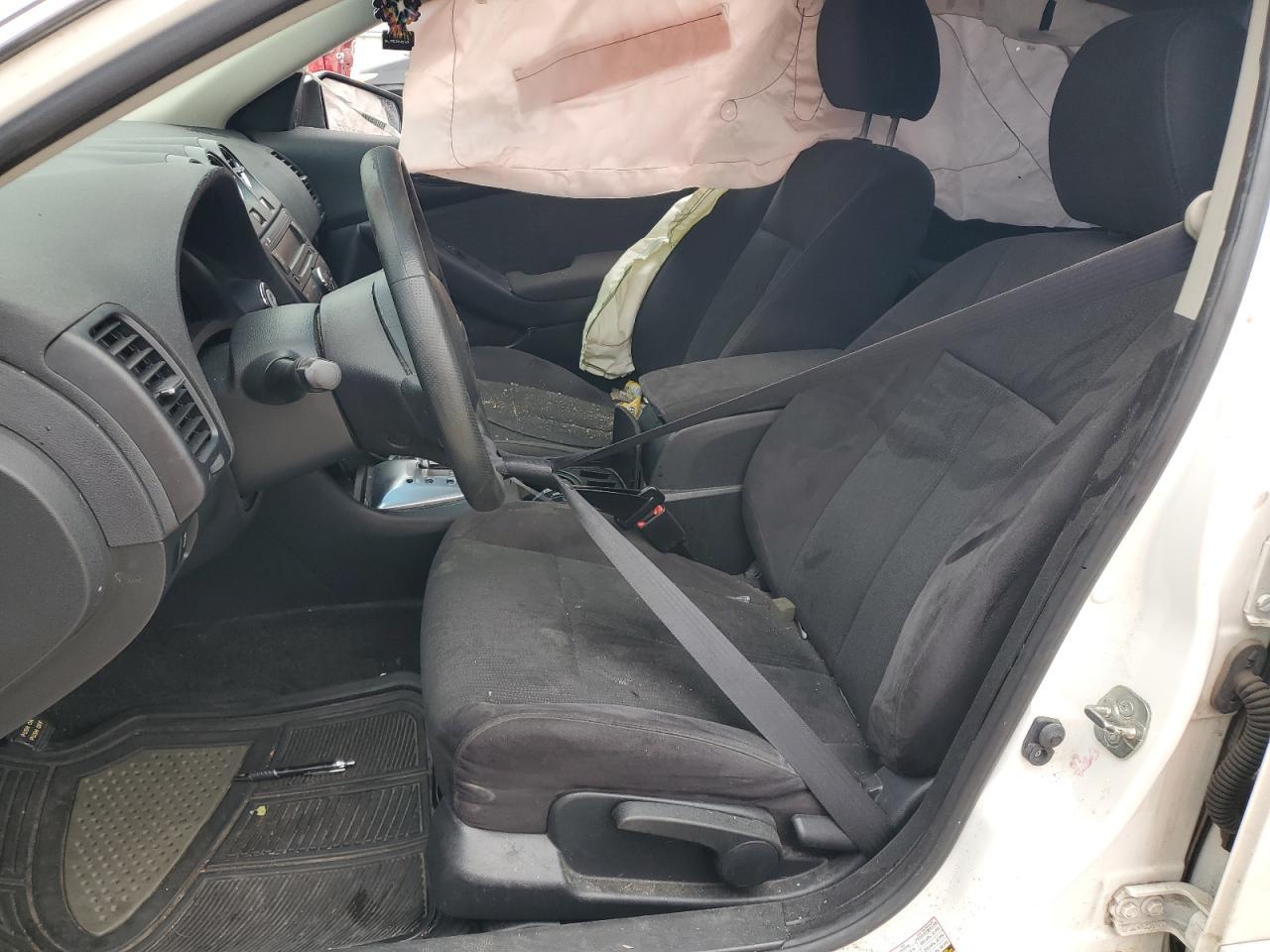 2012 Nissan Altima Base - Image 7