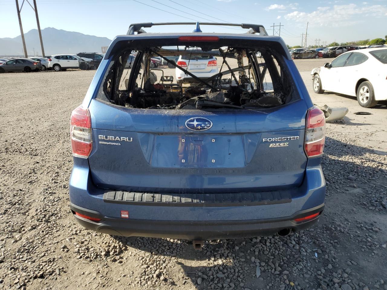 2016 Subaru Forester 2.5I Touring - Image 6