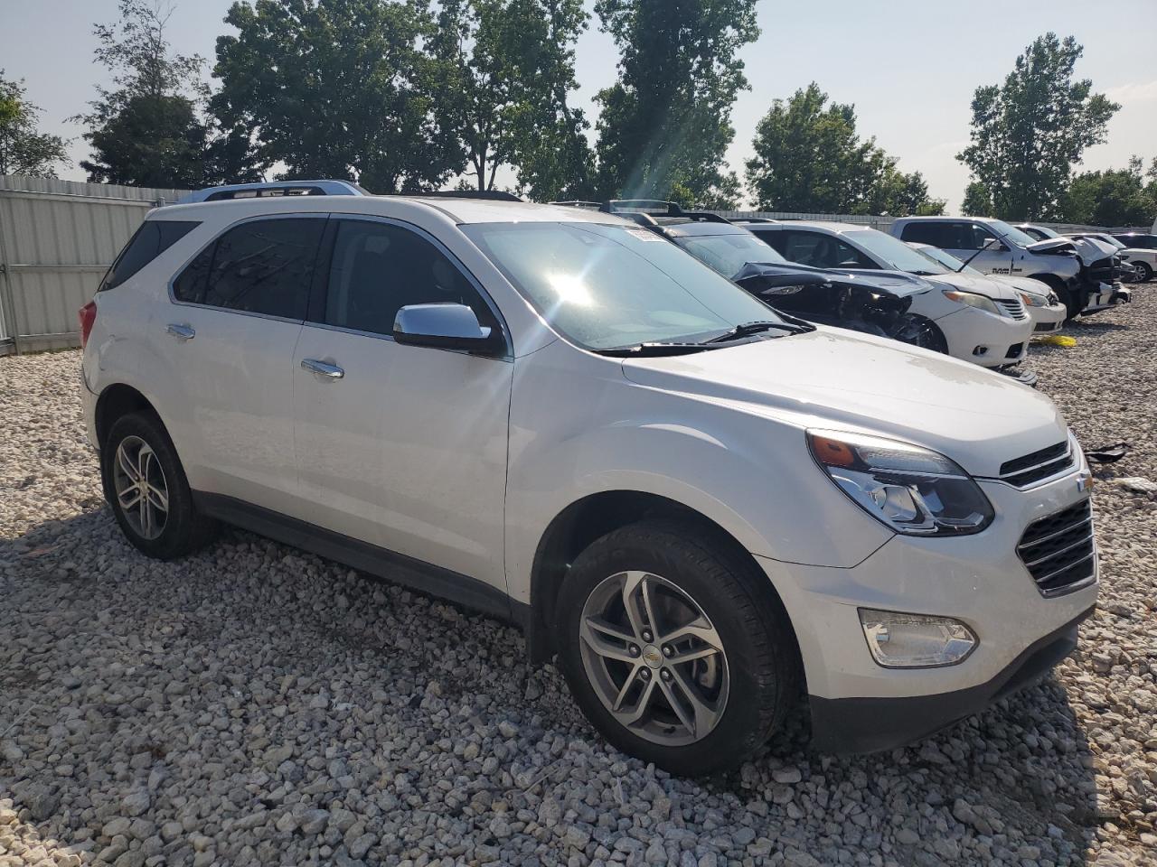 2017 Chevrolet Equinox Premier - Фото 4