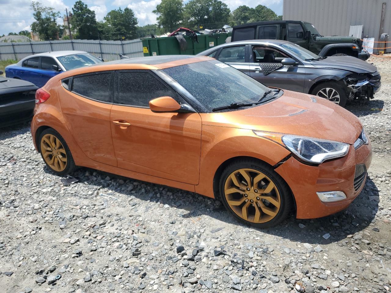 2014 Hyundai Veloster - Фото 4