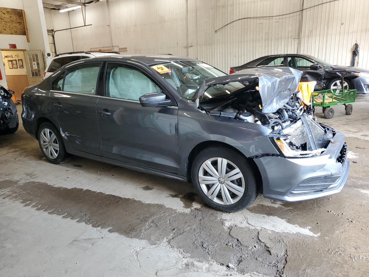 2017 Volkswagen Jetta S - Фото 4