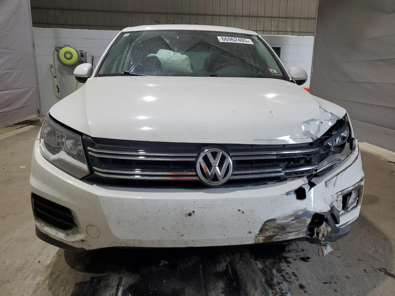 2012 Volkswagen Tiguan S - Фото 5