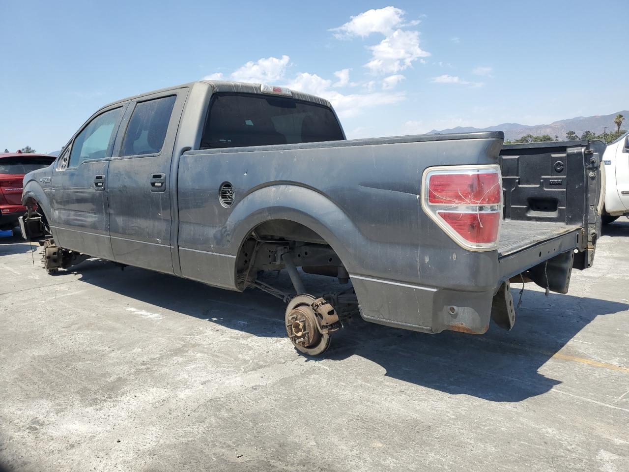 2013 Ford F150 Supercrew - Image 2