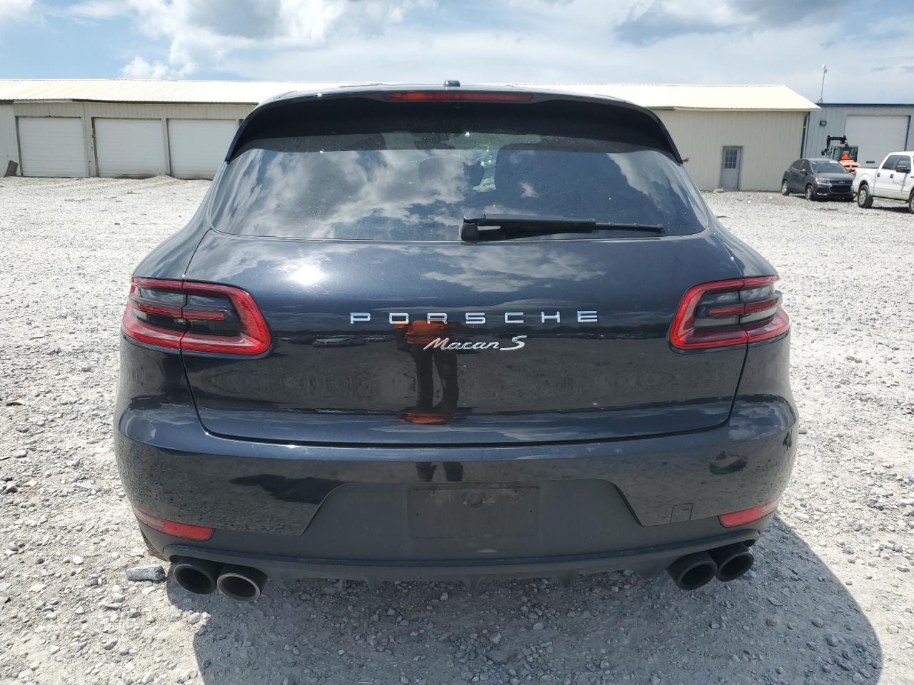 2017 Porsche Macan S - Image 6