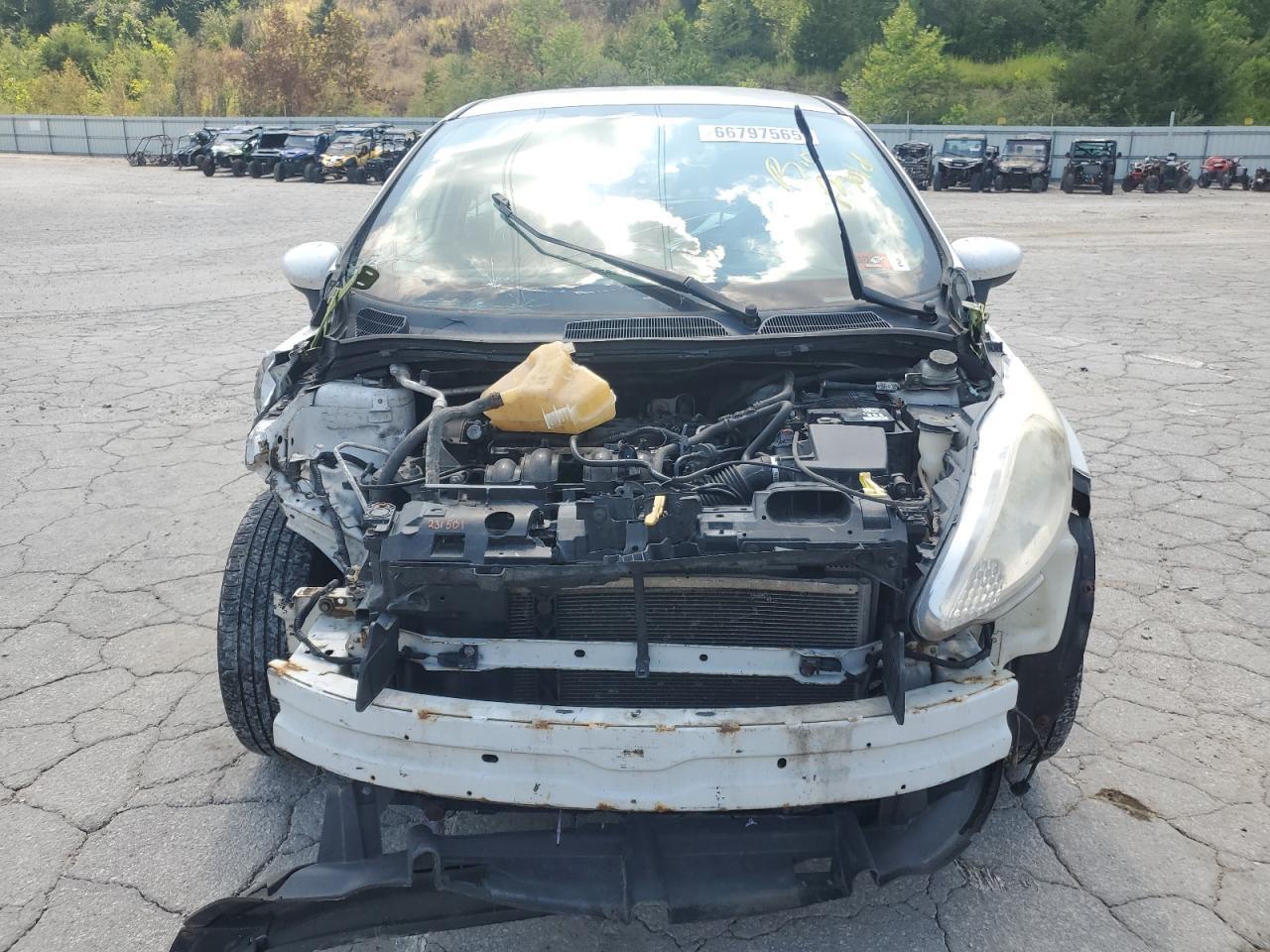 2012 Ford Fiesta Se - Фото 5