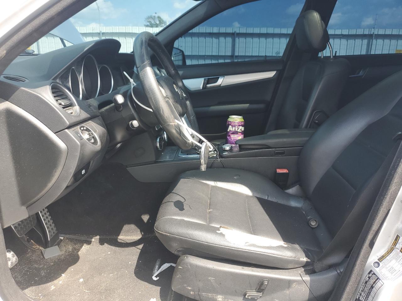 2014 Mercedes-Benz C 250 - Image 7