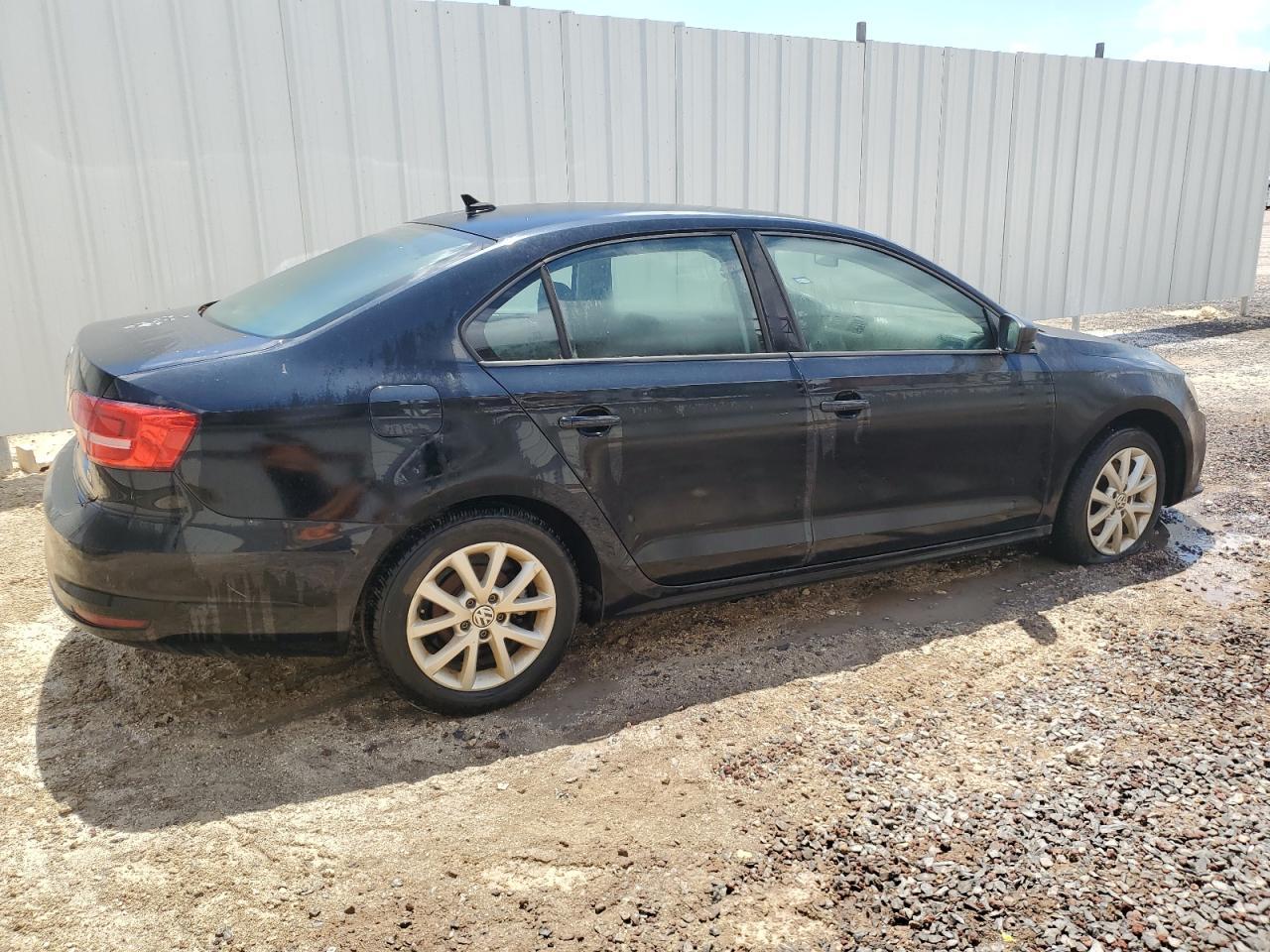 2015 Volkswagen Jetta Se - Image 3