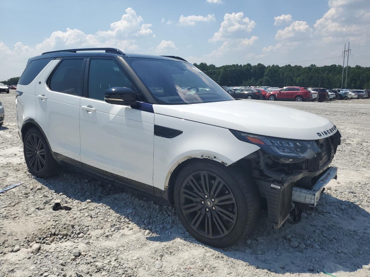 2018 Land Rover Discovery Hse Luxury - Image 4