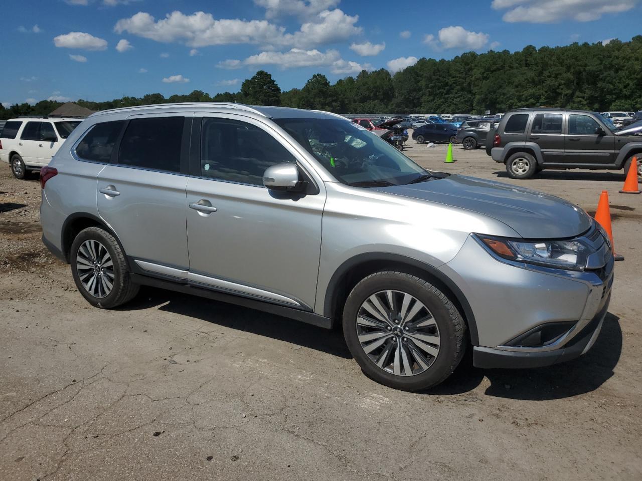 2020 Mitsubishi Outlander Se - Image 4