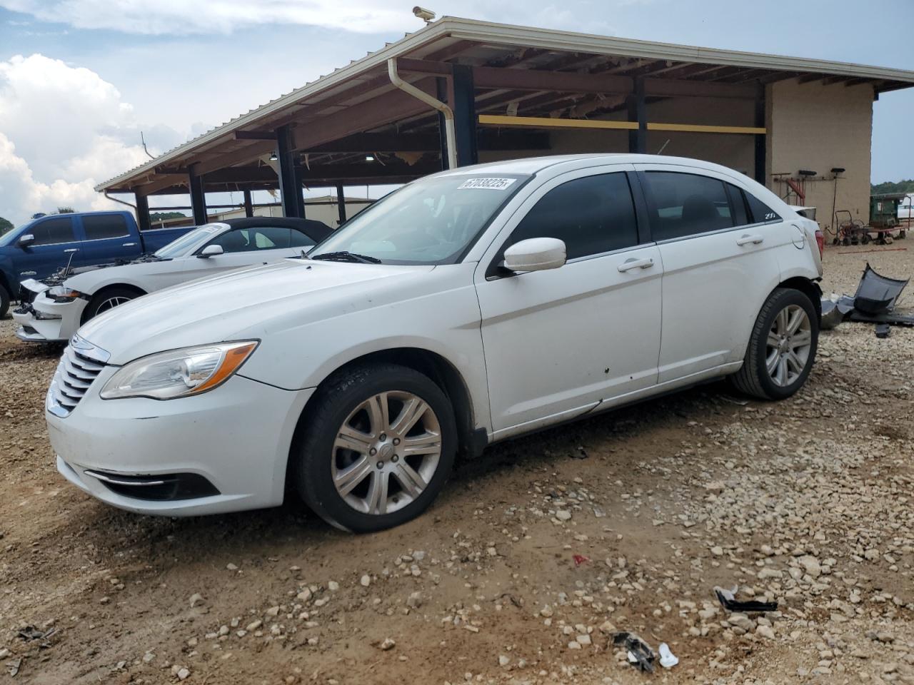 2013 Chrysler 200 Touring