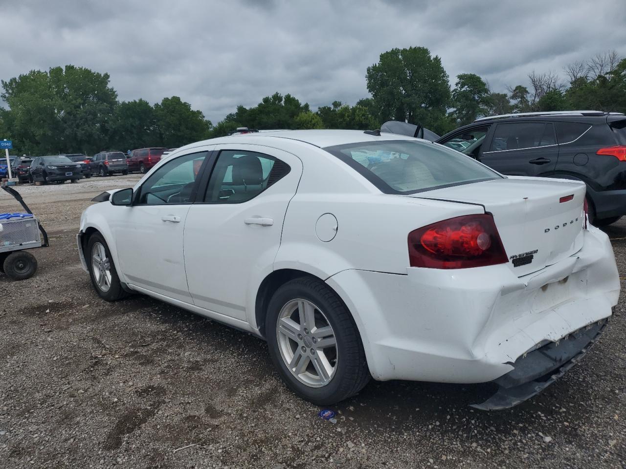 2013 Dodge Avenger Sxt - Фото 2