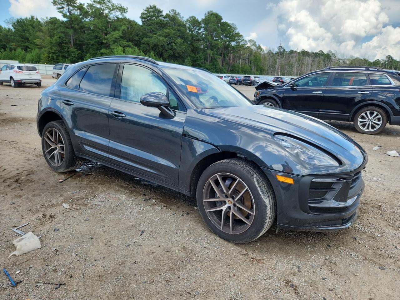 2025 Porsche Macan Base - Фото 4