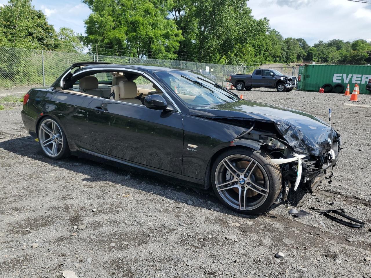 2011 BMW 335 Is - Фото 4
