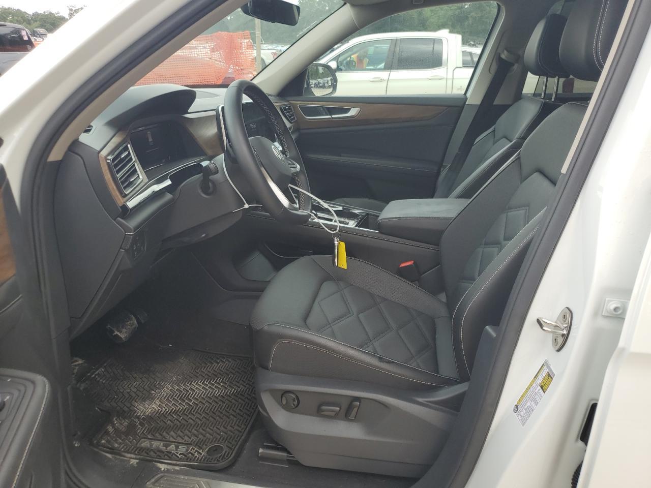 2024 Volkswagen Atlas Se - Image 7