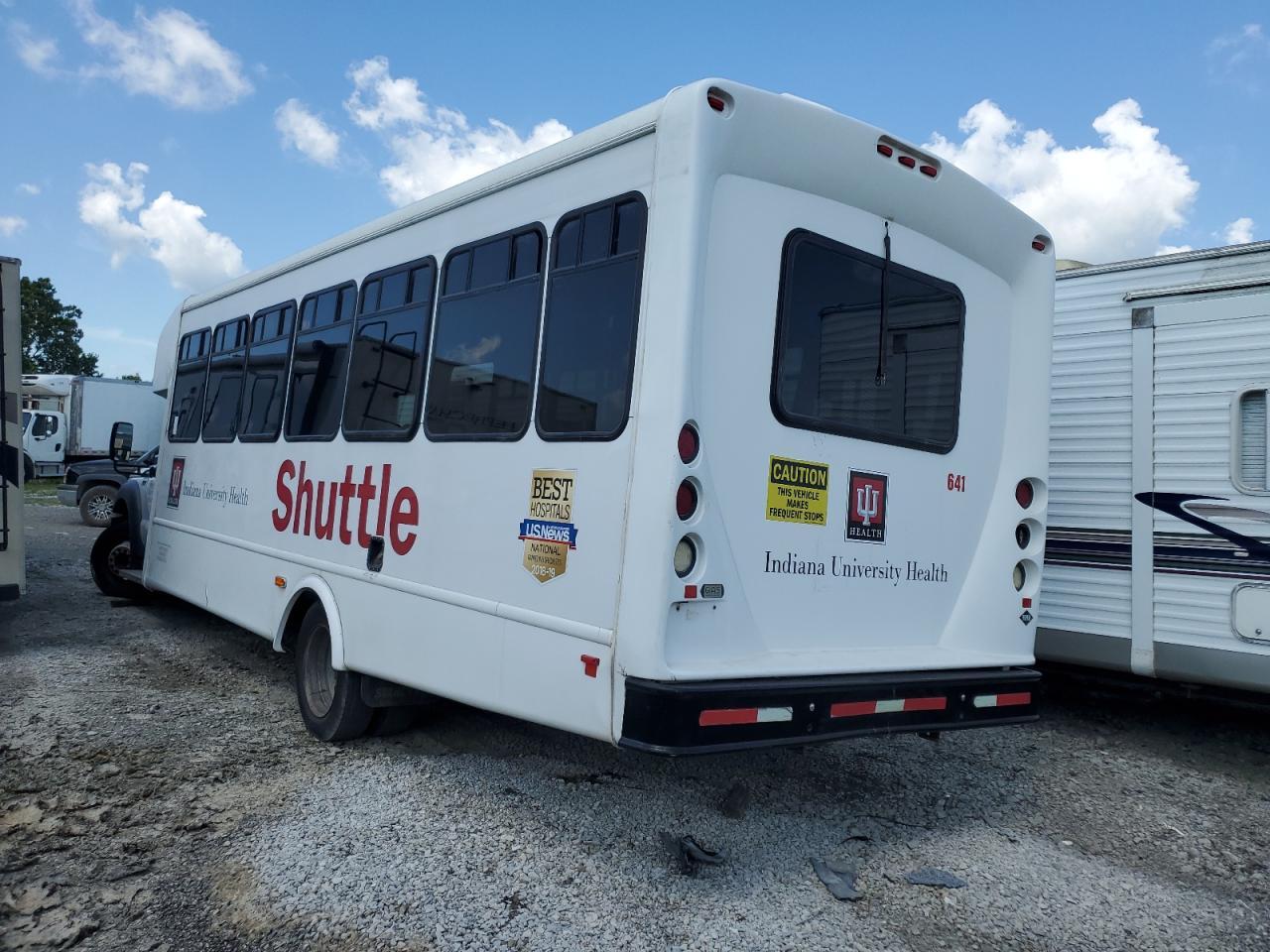 2016 Ford F550 Super Duty - Фото 3