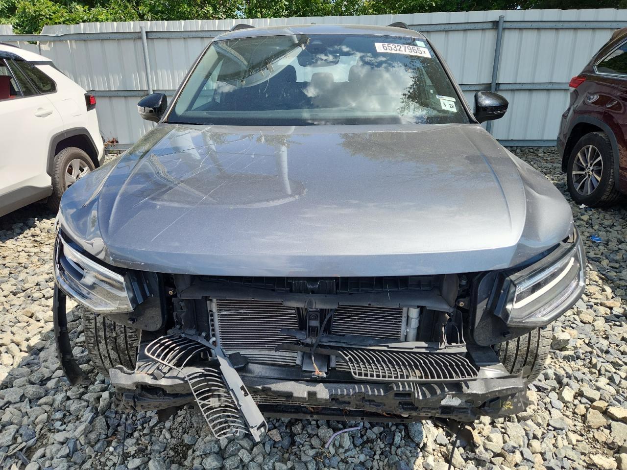 2023 Volkswagen Tiguan Se R-Line Black - Image 5