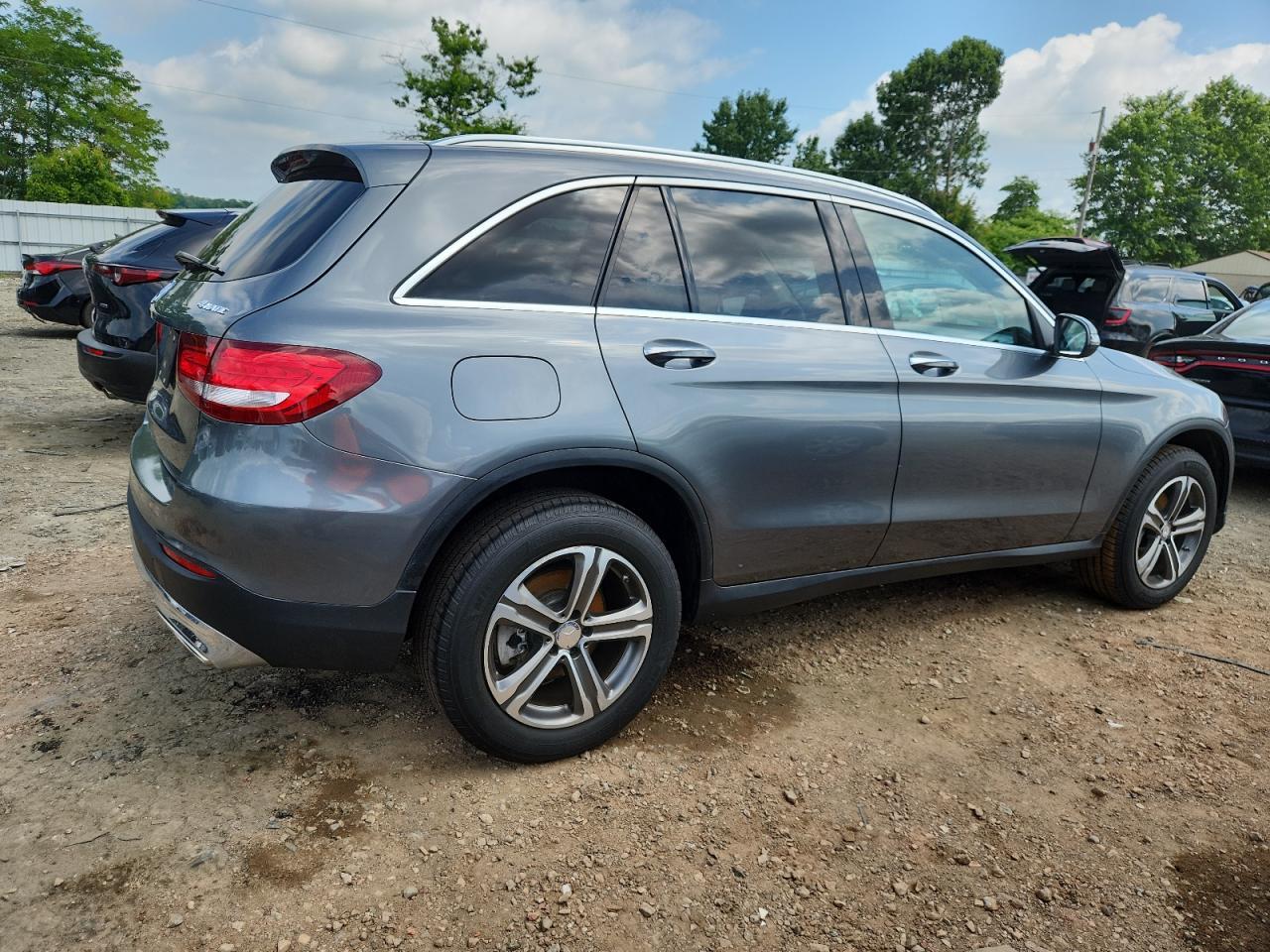 2016 Mercedes-Benz Glc 300 4Matic - Фото 3
