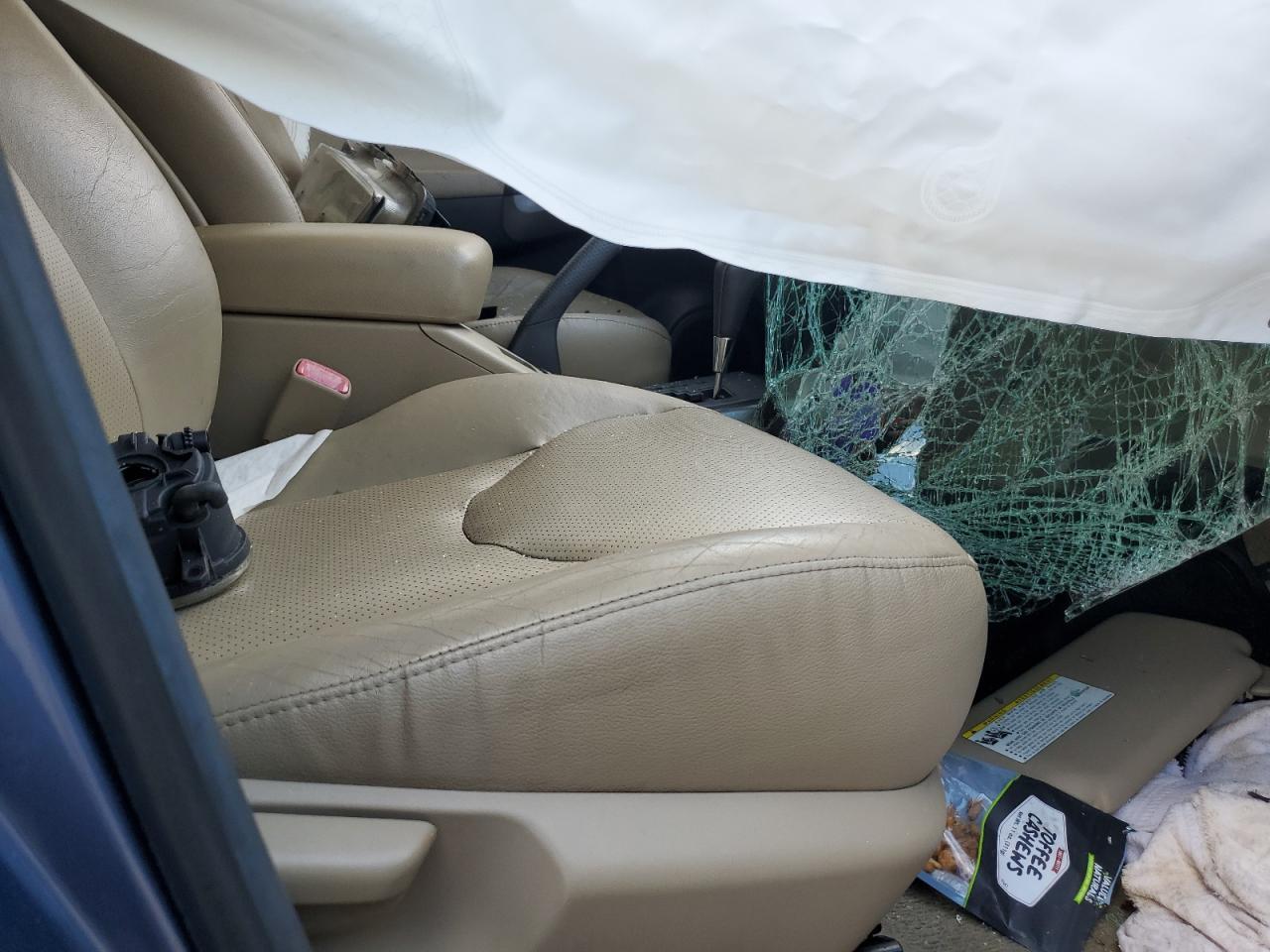 2010 Toyota Rav4 Limited - Image 7