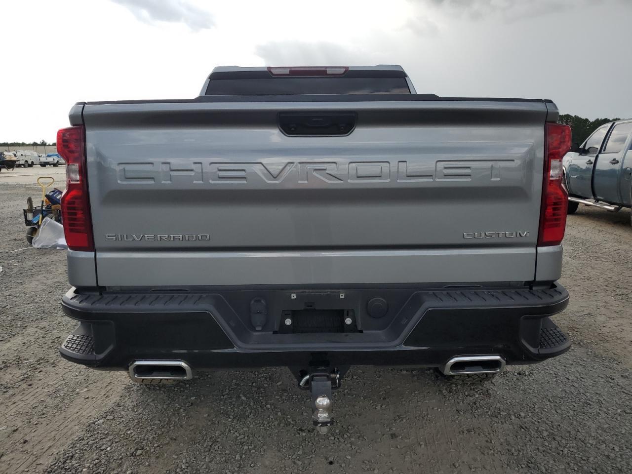 2023 Chevrolet Silverado K1500 Trail Boss Custom - Image 6