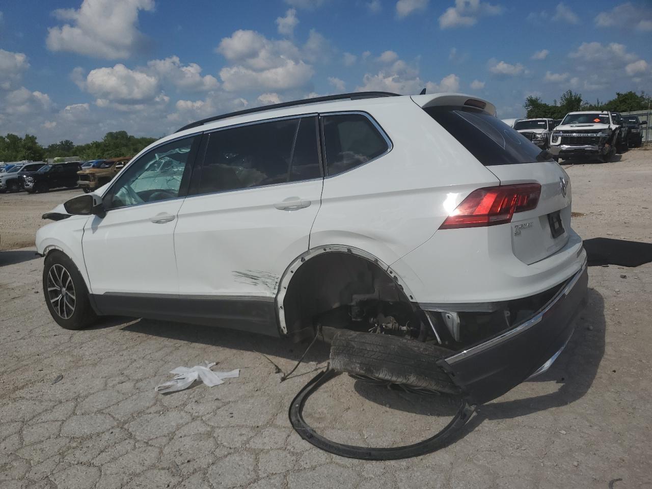 2021 Volkswagen Tiguan Se - Image 2