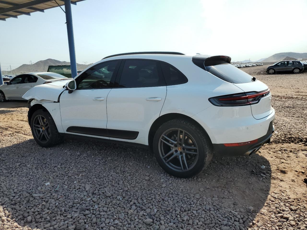 2020 Porsche Macan S - Image 2