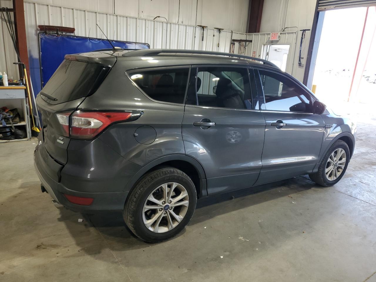 2018 Ford Escape Se - Фото 3
