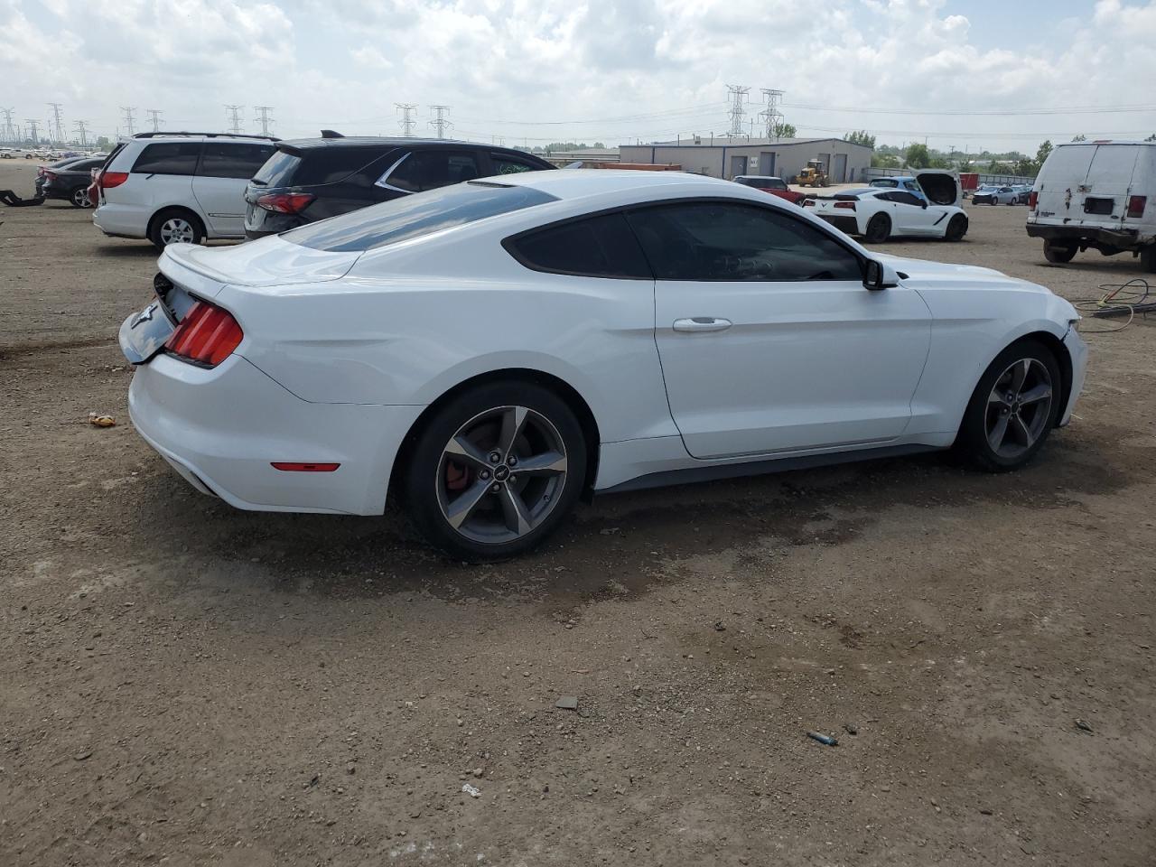 2015 Ford Mustang - Image 3