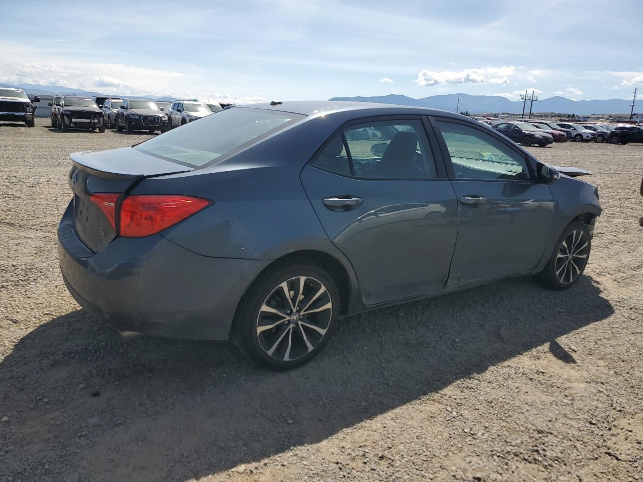 2017 Toyota Corolla L - Фото 3