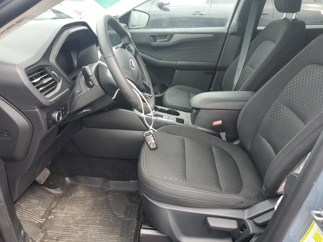 2025 Ford Escape Active - Image 7