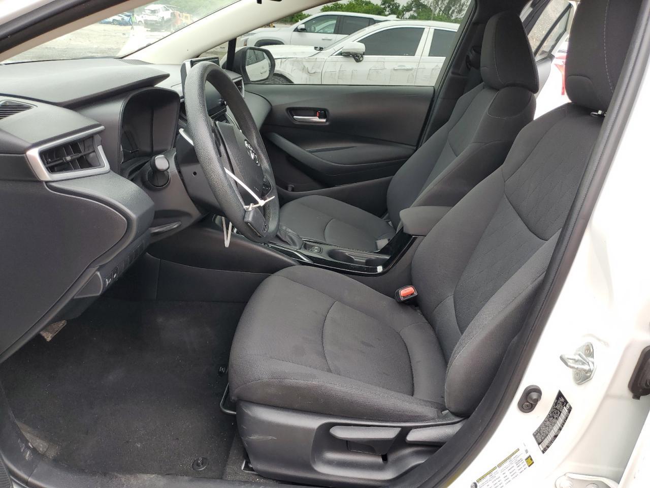 2020 Toyota Corolla Le - Image 7