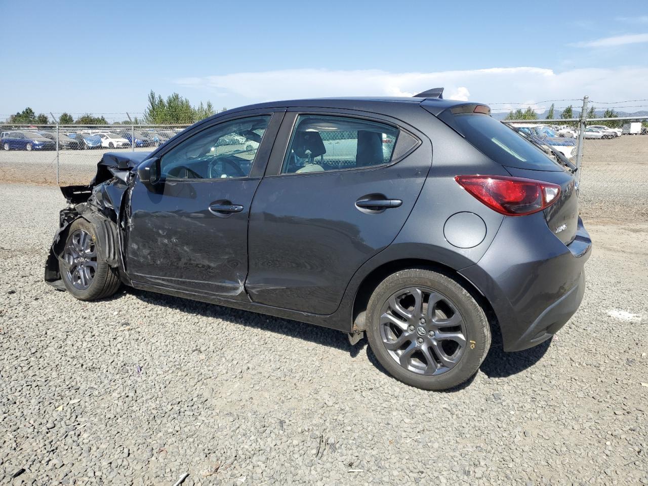 2020 Toyota Yaris Le - Image 2