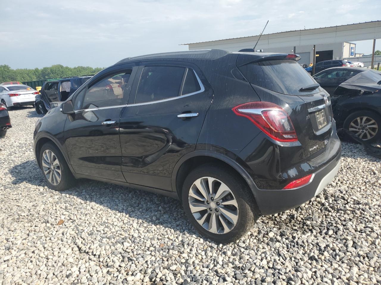 2018 Buick Encore Preferred - Фото 2