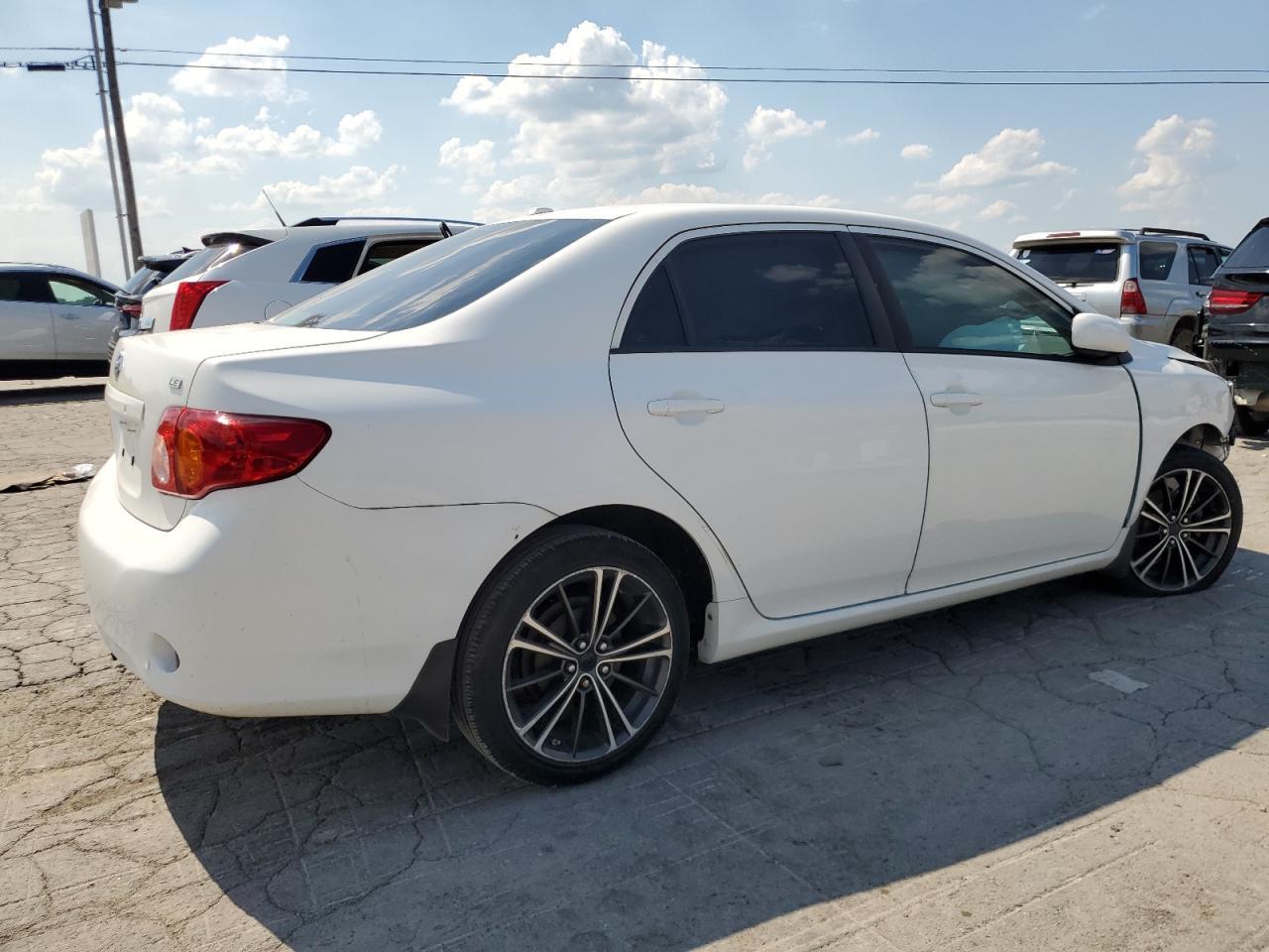 2010 Toyota Corolla Base - Фото 5