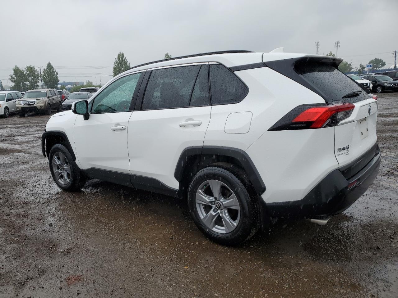 2022 Toyota Rav4 Xle - Фото 2
