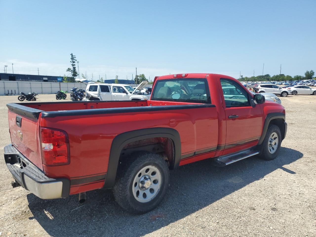 2012 Chevrolet Silverado C1500 - Фото 3